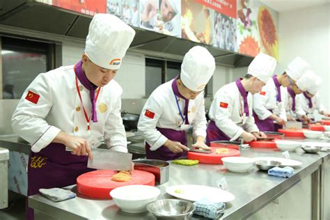 上海新东方：学精湛厨艺 成就辉煌人生_上海新东方烹饪学校【官网】