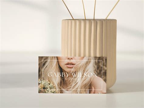 Unique Photography Business Cards 的图像结果