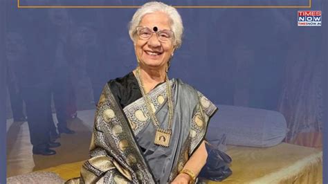 A cancer survivor, Usha Ray becomes India’s oldest MBA graduate at 80!