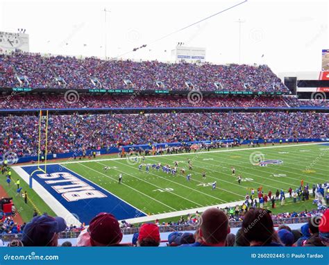 A Capacity Crowd Watching the Buffalo Bills Play the Bengals Editorial ...