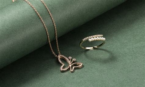 周六福珠宝品牌logo设计－珠宝品牌vi设计-力英品牌设计顾问公司