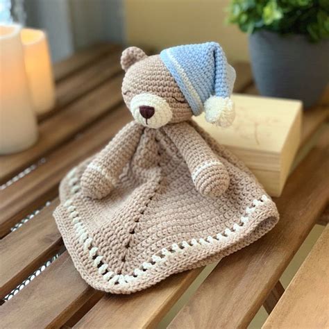 crochet pattern lovey