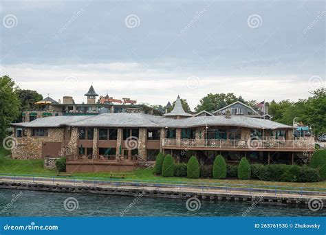 Stafford`s Weathervane Restaurant, Famous Mushroom House Design by Earl ...