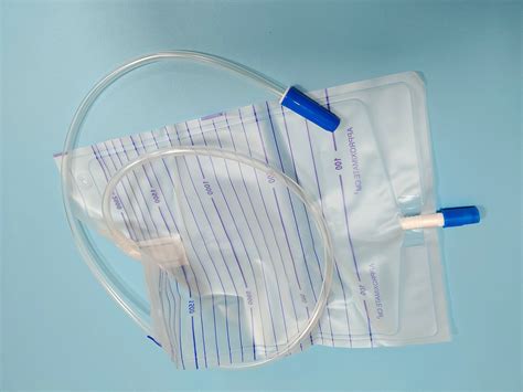 2000ml Medical Urine Bag with Push-Pull Valve - Disposable Adult Urine ...