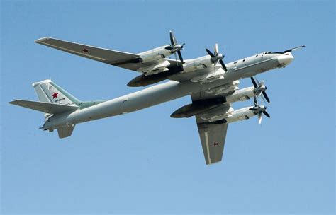 俄动用图－95战略轰炸机打击叙境内恐怖分子-香港商报