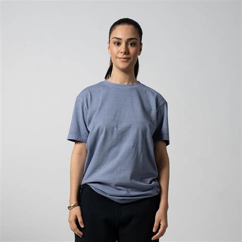 Power Through Women's T-shirt – Sencillo