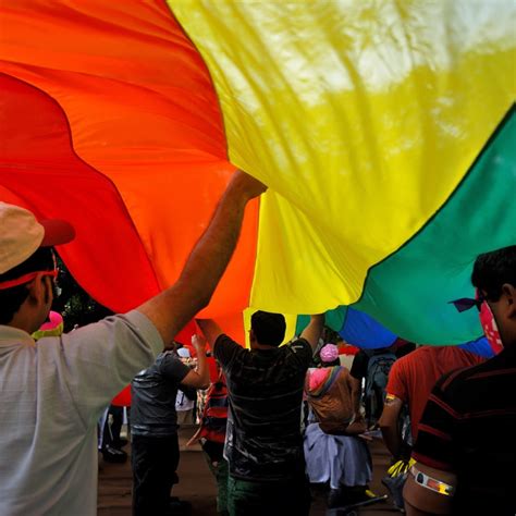 10 LGBTQIA+ Support Groups To Follow | LBB