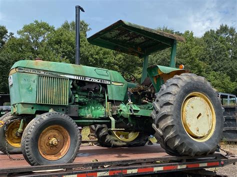 John Deere 2750 Tractor in for Parts - Gulf South Equipment Sales