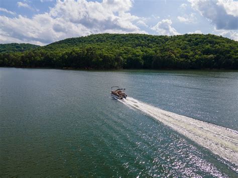 Boat Rentals at Happy Hollow Resort | Table Rock Lake