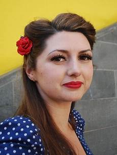 How To Do 1950s Hairstyles by 1950s Hairstyles For Hair Best Vintage Styles Stylezco How To Do 1950s Hairstyles