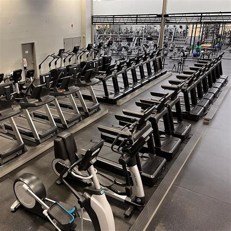 About Us - Greate Bay Racquet & Fitness