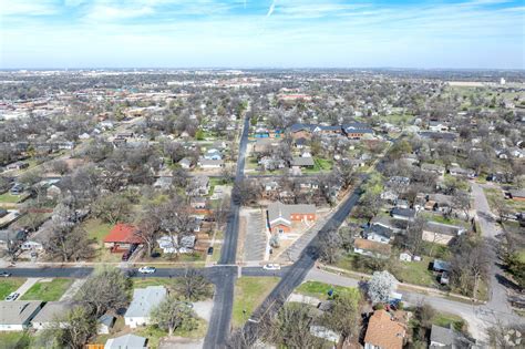 About Northeast Norman | Schools, Demographics, Things to Do - Homes.com