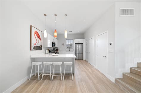 Bahamas Real Estate on Nassau / New Providence For Sale - ID 68437