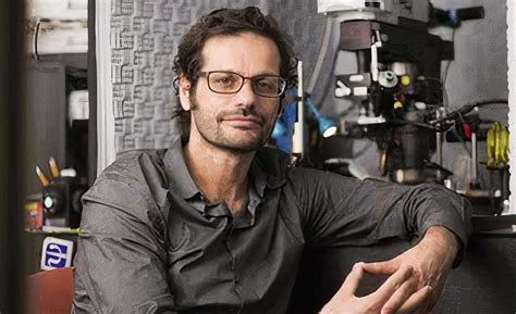 El científico que se esfuerza por silenciar el tinnitus - Info acúfenos