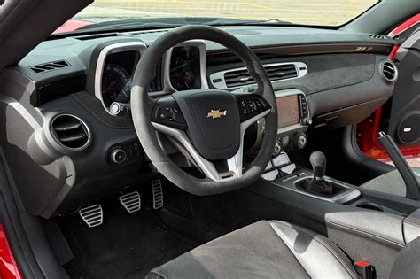 Nobody Wants This Low Mileage 2013 Chevrolet Camaro ZL1 - autoevolution