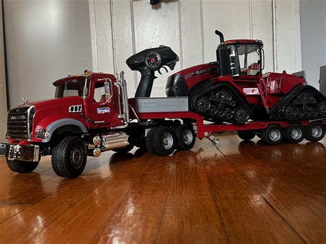 Rc Truck And Trailer With Boat at Georgia Lucas blog