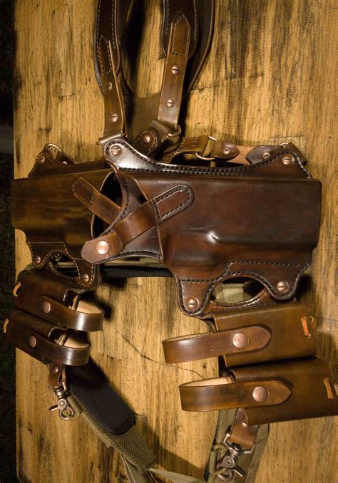 Knives Gun Holsters at Sandy Vincent blog