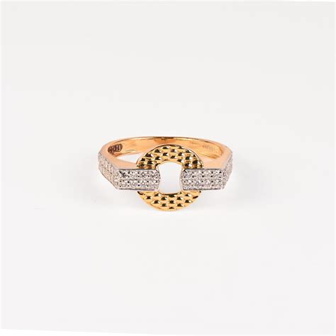 Magic Embraced Circle Classic Ring – magicJewel India