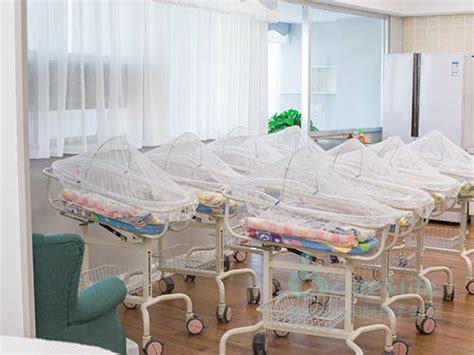 京城商场母婴室现状调查：最大痛点仍是数量少|北京华联_新浪财经_新浪网