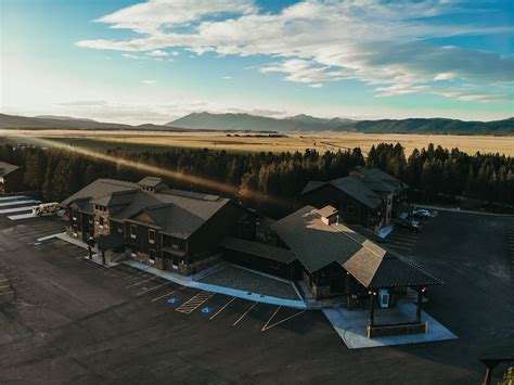 SAWTELLE MOUNTAIN RESORT (Island Park, ID) - tarifs 2024