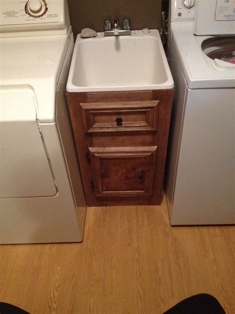 Laundry Room Sink Ideas (Utility Sink And Cabinet Design) | Laundry ...
