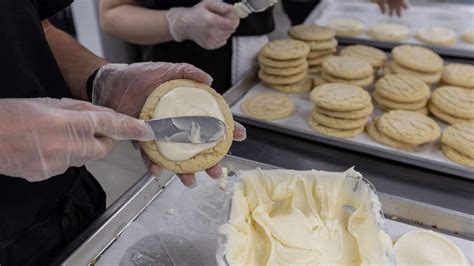 Crumbl Cookie opening in all 3 cities | Tri-City Herald