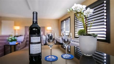 CUPERTINO INN HOTEL - Hotel Reviews, Photos, Rate Comparison - Tripadvisor