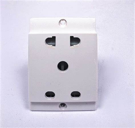 Wipro North West 6A 2 and 3 pin Socket -PLUS (Matt White) : Amazon.in ...