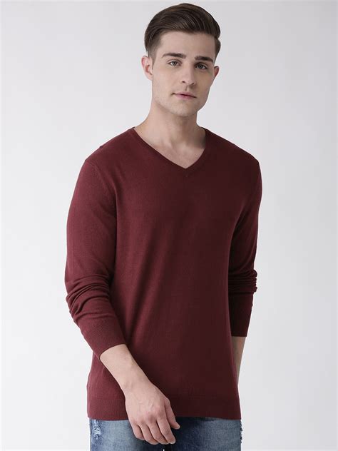 Buy Celio Men Burgundy Solid Pullover Sweater - Sweaters for Men ...