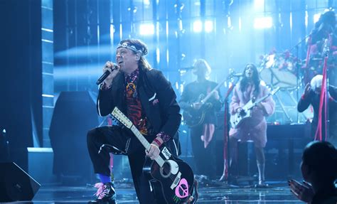 Arcade Fire kündigen neues Album „Pink Elephant“ an