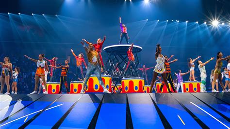 Ringling Bros. and Barnum & Bailey presents The Greatest Show On Earth ...