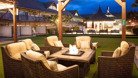 Pea Soup Andersen's Inn - Discover Buellton