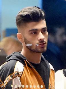 Zayn Malik S New Hairstyle by Zayn Malik S Hair Cut In New Zayn Malik S New Hairstyle