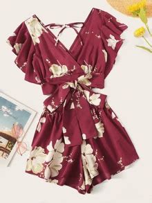 Floral Print Knot Hem Butterfly Sleeve Top With Shorts | SHEIN USA