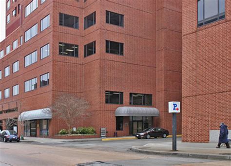 Harbor Court Garage Baltimore Parking - Find Reserved Parking near ...