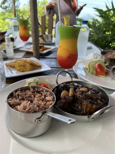 Best Restaurants Montego Bay: Top 10 Must Try Restauraunts