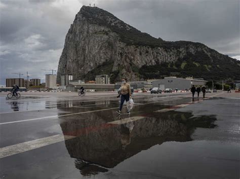 Tiny British outpost emerges out of lockdown as a vaccine champion ...