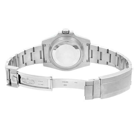 Oyster Perpetual 40MM Stainless Steel Submariner with a Rotable Black ...