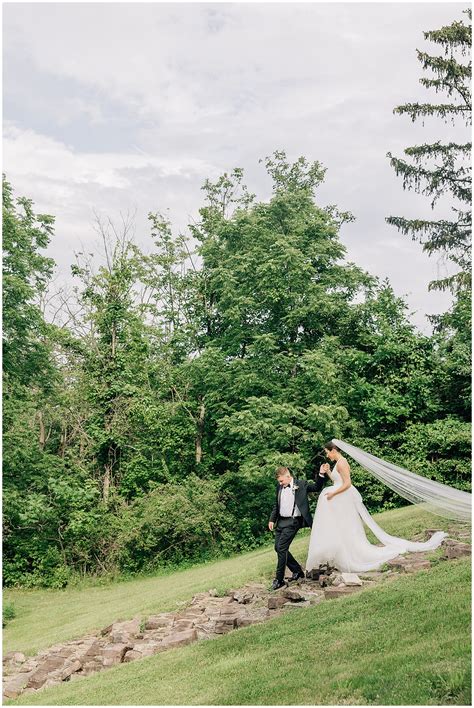 Alexa + Chandler | Married - Erin Marie Photography