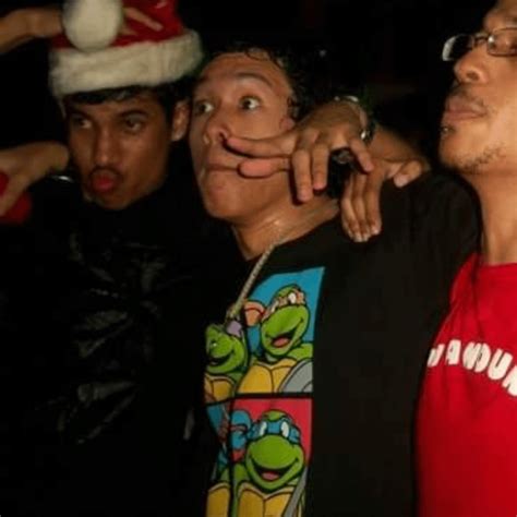 This ninja turtles shirt : r/HelpMeFind