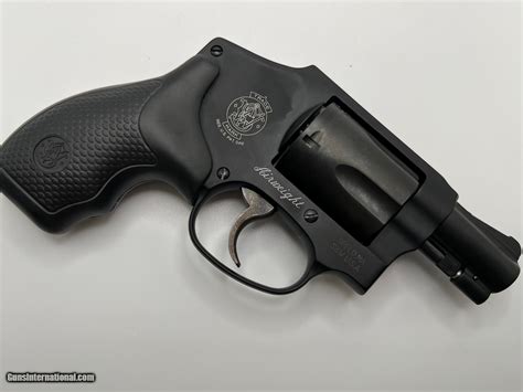 SMITH & WESSON 442-1