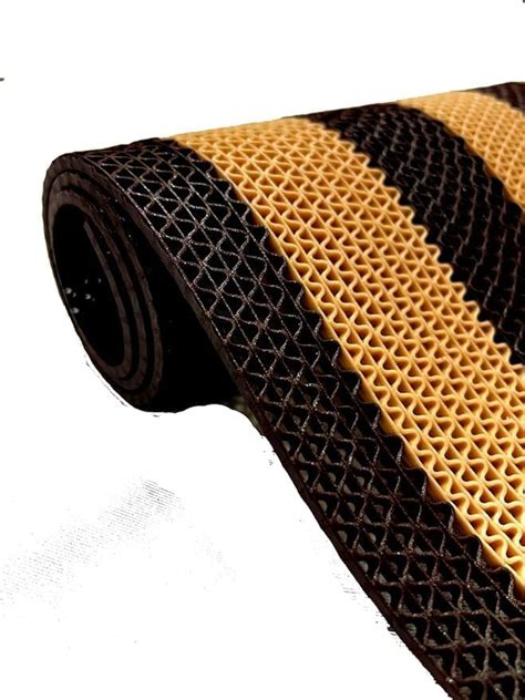Buy Waco Creation Waterproof & Dust Trapper Geomatric Rubber Mat for ...