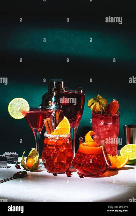 Red alcoholic cocktails set: kir royale, negroni, boulevardier ...