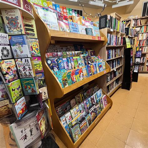 Talking Leaves Books - Born Buffalo