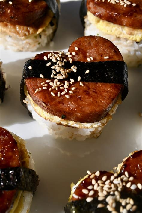 Heart Spam and Egg Musubi - Highkeitasty
