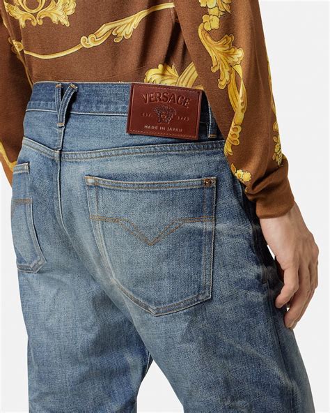Vaqueros japoneses de corte estándar | VERSACE
