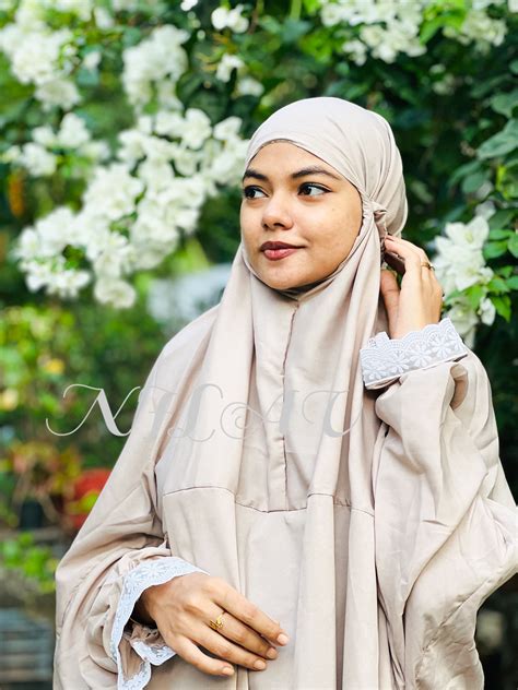 Beige prayer dress – nilavshop