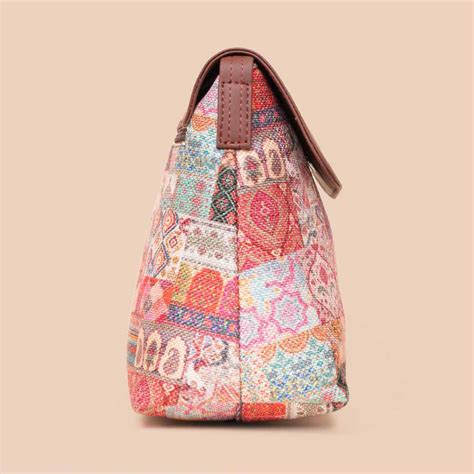 Kutch Gamthi Flap Sling Bag – Zouk