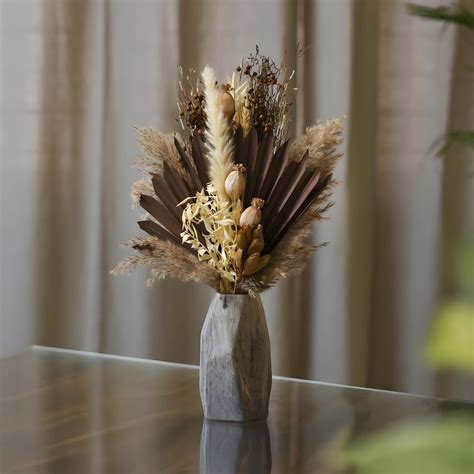 Buy True Brown Dried Flower Bunches Online | Floral Bunches | The Maeva ...