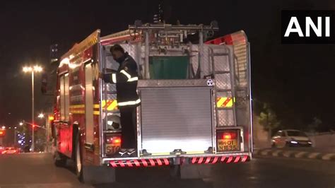 Fire breaks out at Mumbai's LIC office, no injuries reported | Today News